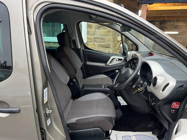 Used Peugeot Partner Tepee 2015 for sale - 76136317: Photo 8