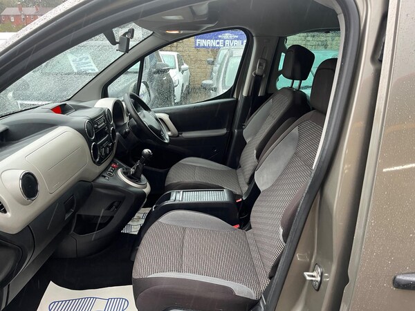 Used Peugeot Partner Tepee 2015 for sale - 76136317: Photo 9