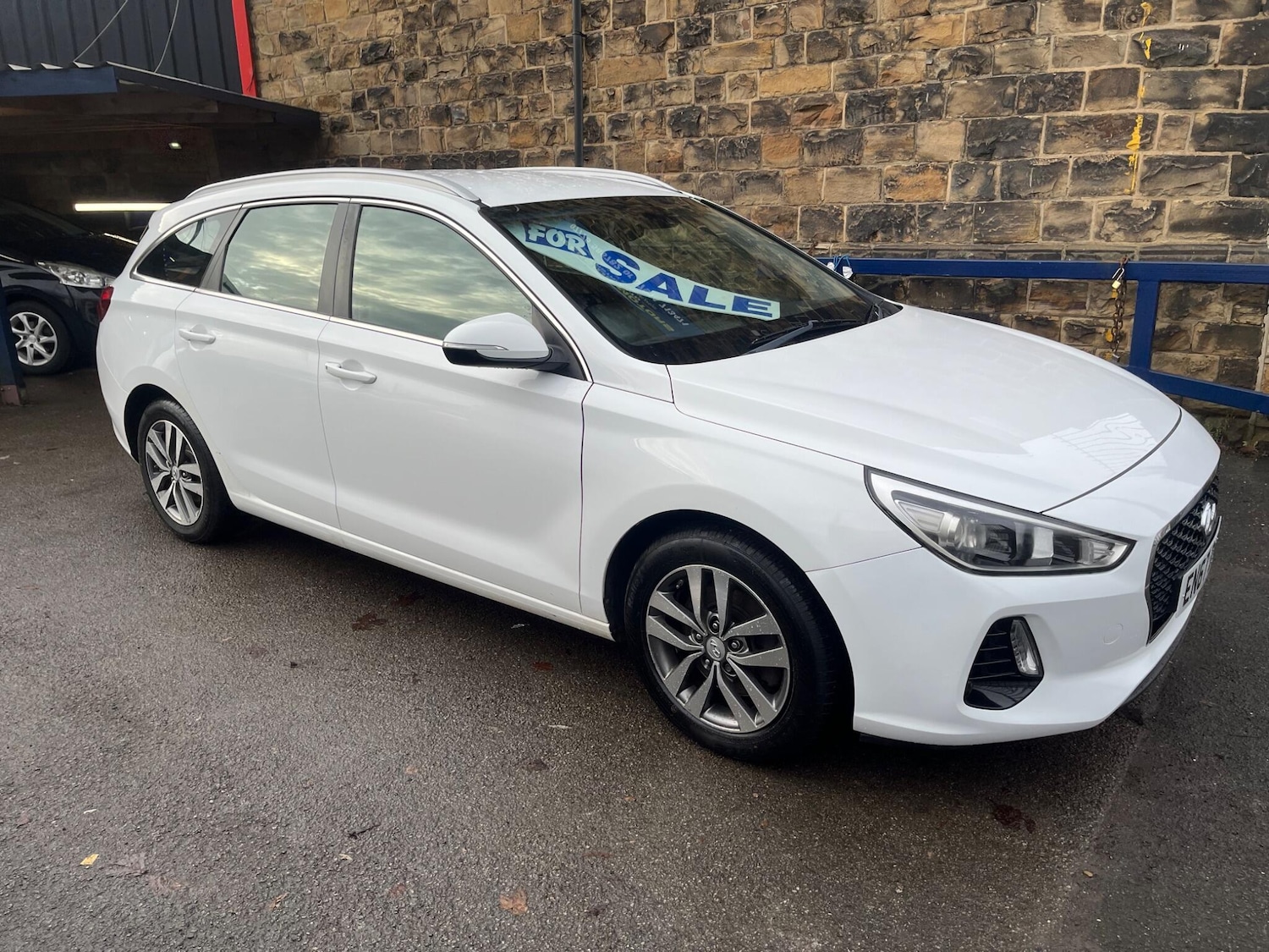 Used Hyundai i30 2018 for sale - 77120347: Photo 1