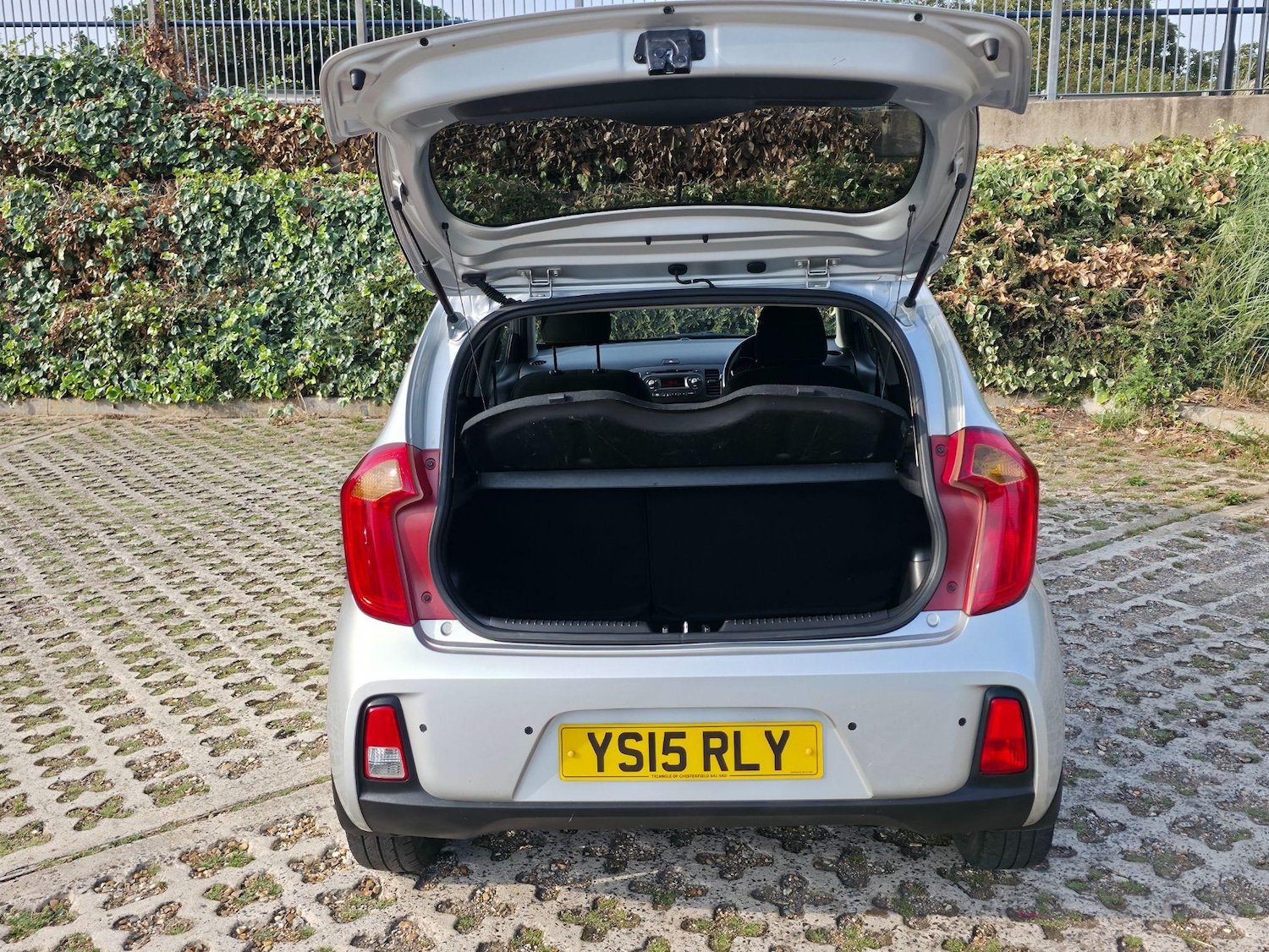Vehicle 21