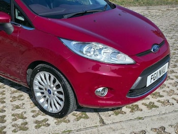 Used Ford Fiesta 2011 for sale - 75544148: Photo