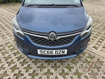 Used Vauxhall Zafira Tourer 2016 for sale - 75402321: Photo