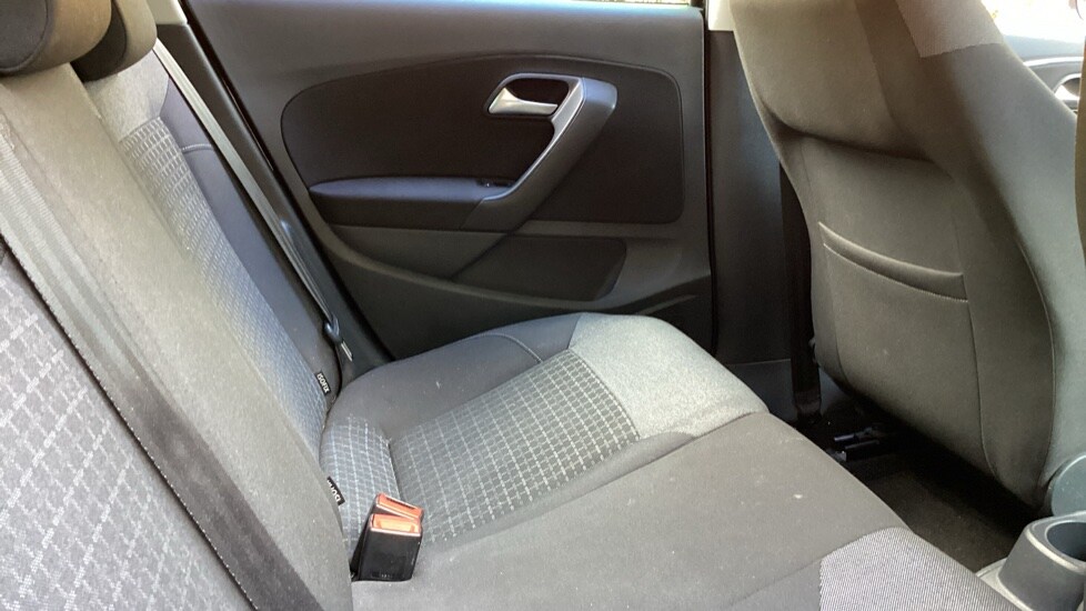 Used Volkswagen Polo 2017 for sale - 78048999: Photo 10