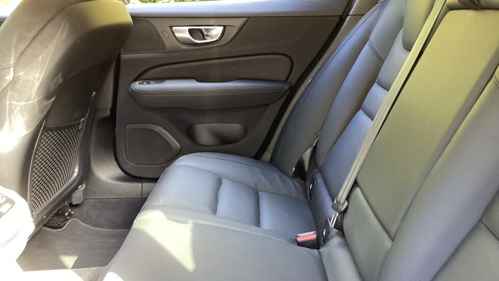 Used Volvo V60 2025 for sale - 78049010: Photo 10