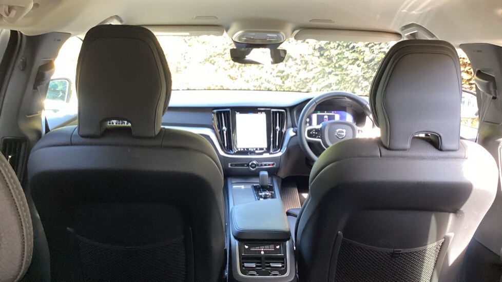 Used Volvo V60 2025 for sale - 78049010: Photo 30