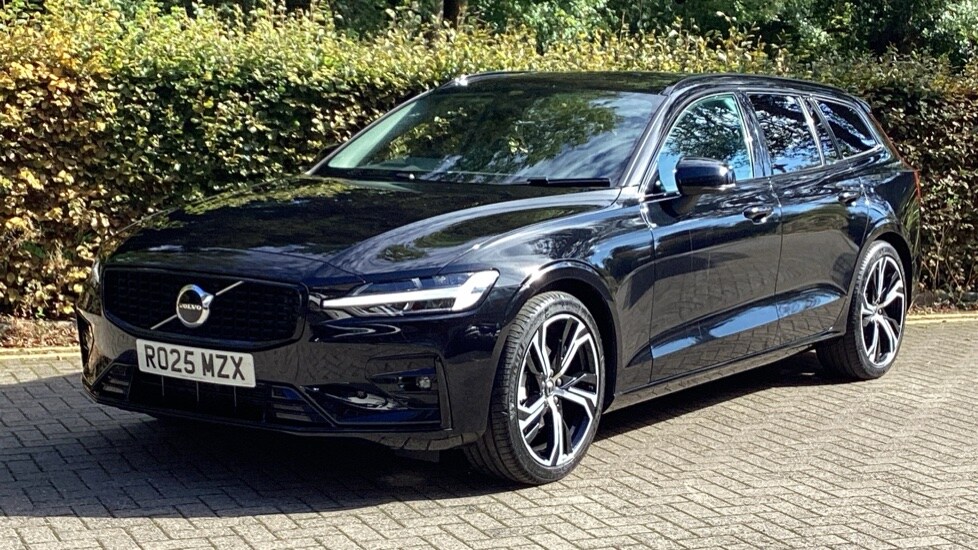 Used Volvo V60 2025 for sale - 78049010: Photo 9