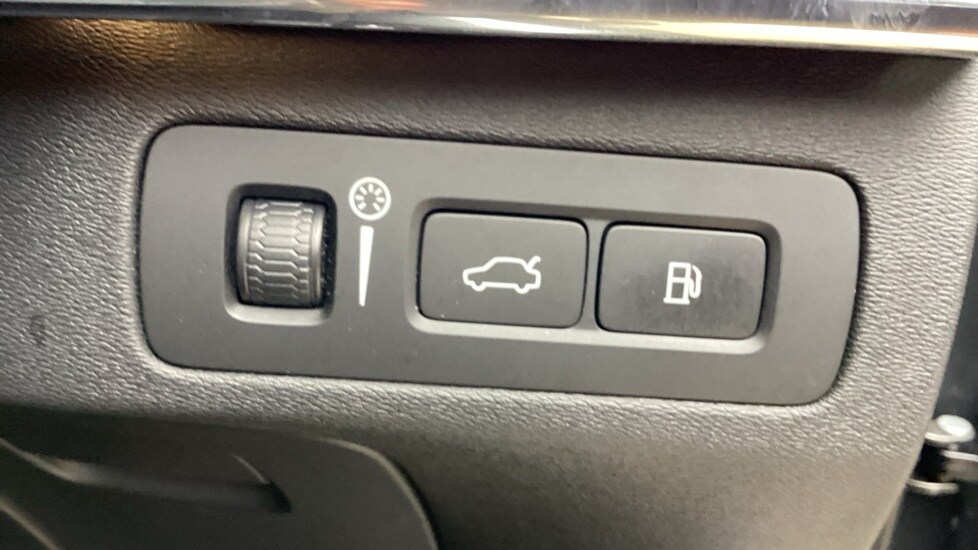 Used Volvo XC90 2021 for sale - 78048998: Photo 43