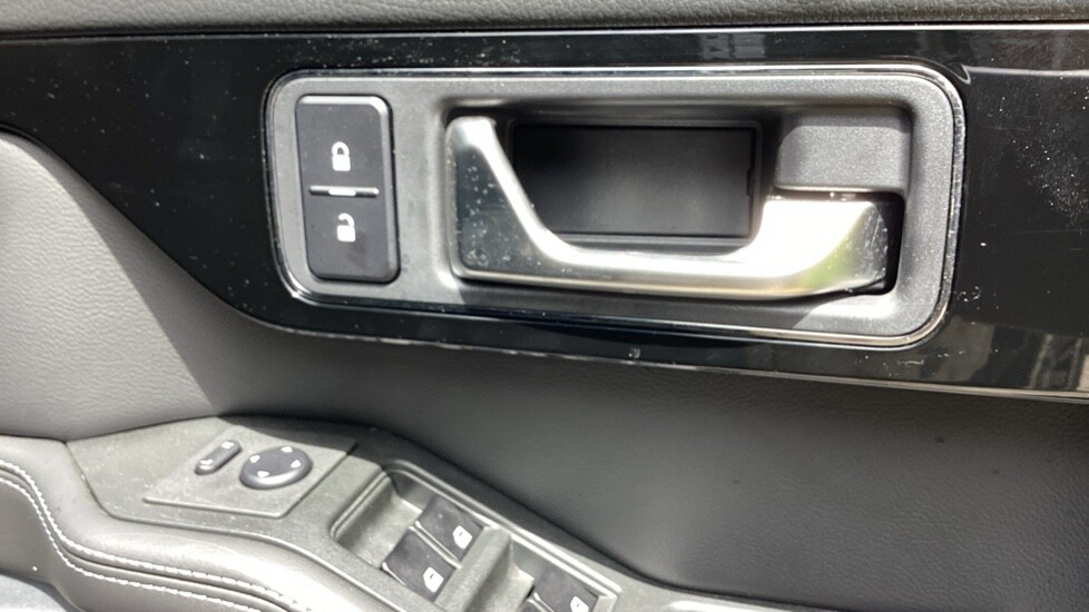 Used INEOS Grenadier 2024 for sale - 78048995: Photo 17