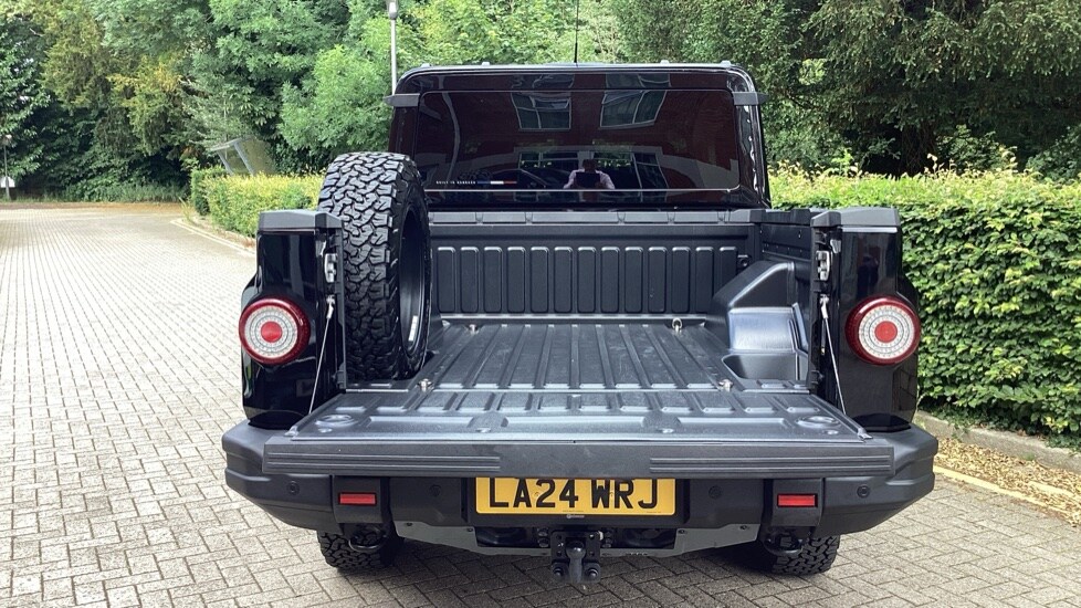 Used INEOS Grenadier 2024 for sale - 78048995: Photo 40