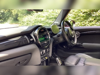 Used MINI Hatch 2020 for sale - 78778882: Photo