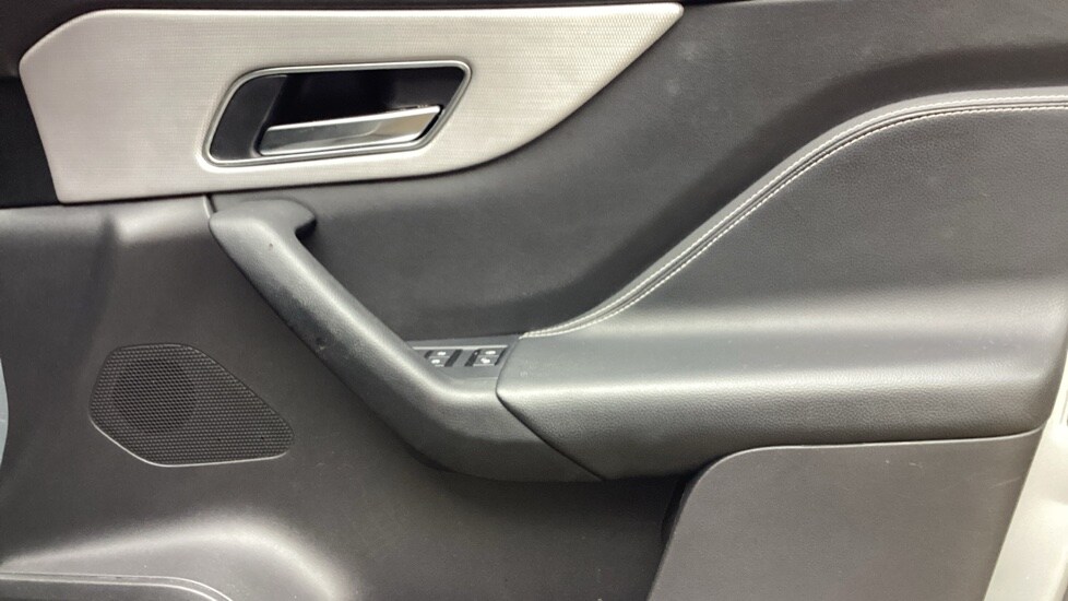 Used Jaguar F-Pace 2019 for sale - 78049002: Photo 15