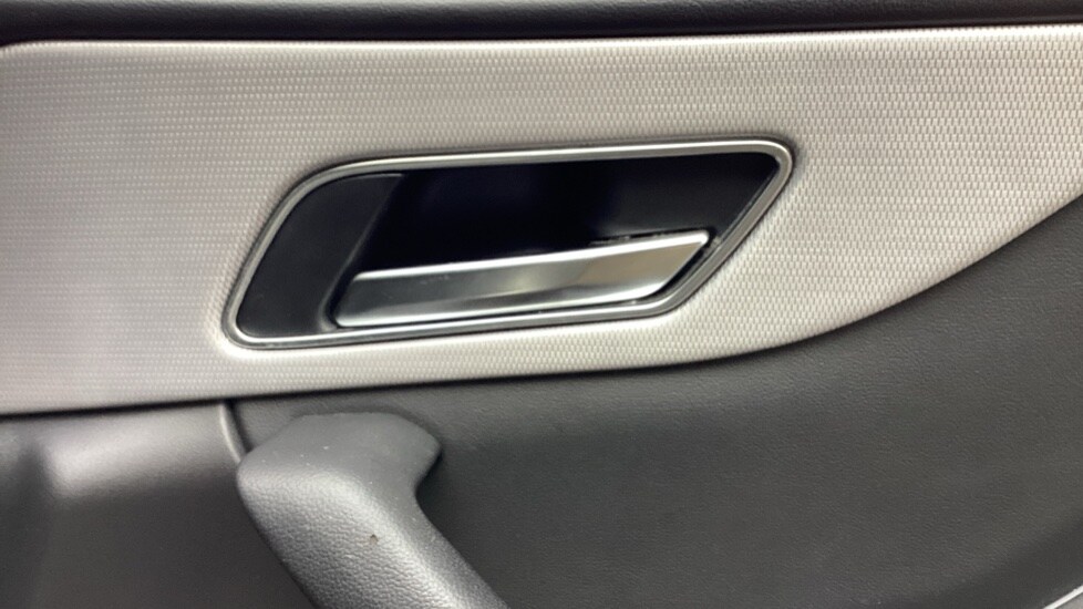 Used Jaguar F-Pace 2019 for sale - 78049002: Photo 16