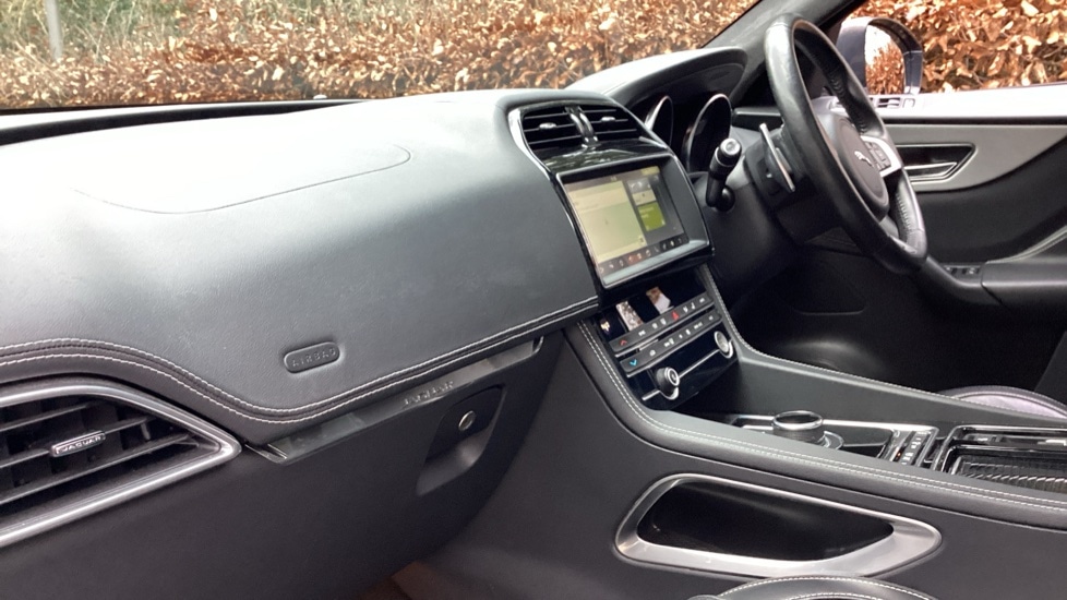 Used Jaguar F-Pace 2019 for sale - 78049002: Photo 3