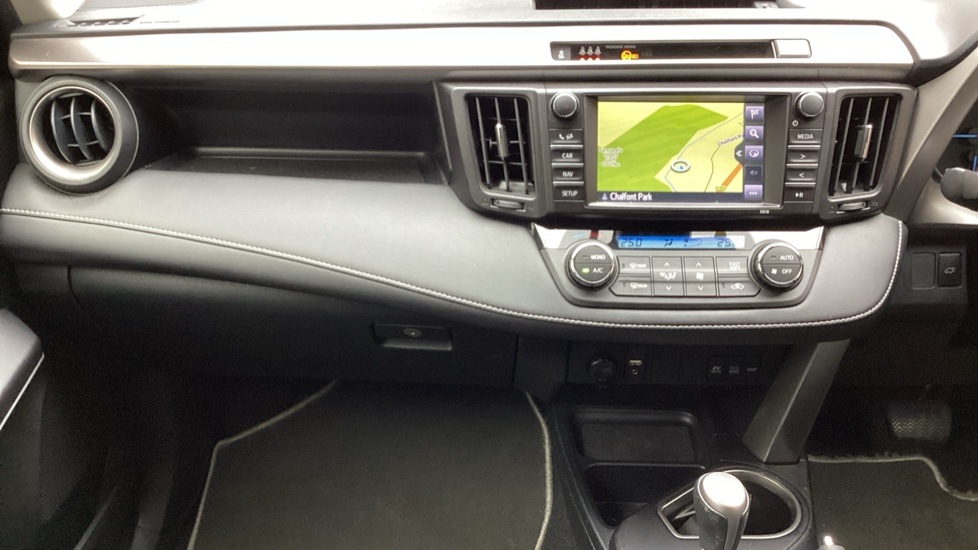 Used Toyota RAV4 2016 for sale - 78049006: Photo 20