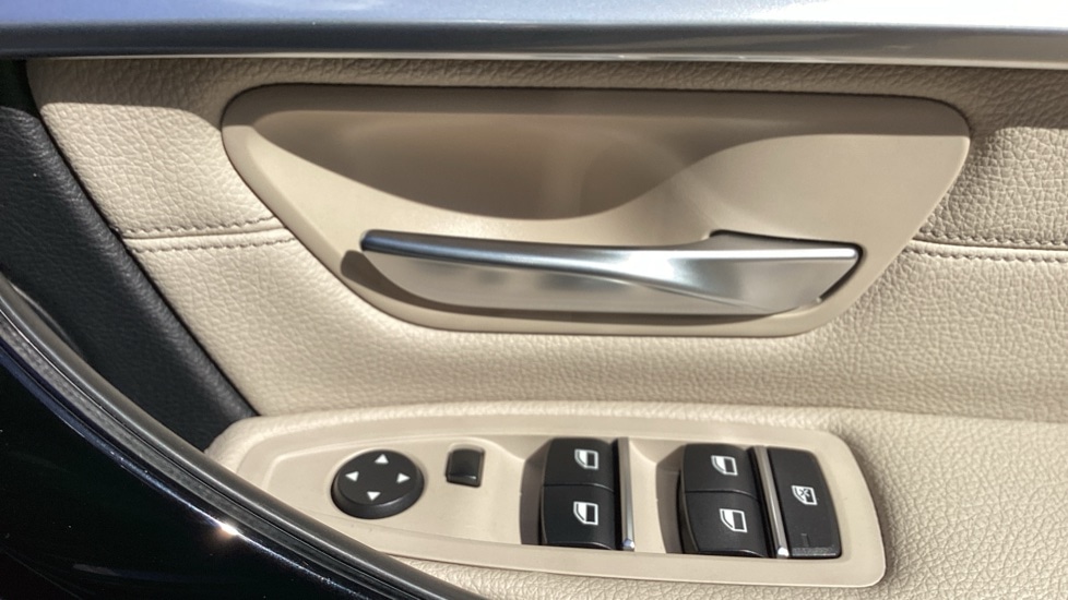 Used BMW 3 Series 2016 for sale - 78042014: Photo 17