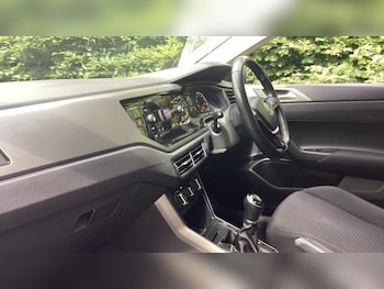 Used Volkswagen Polo 2019 for sale - 78811471: Photo