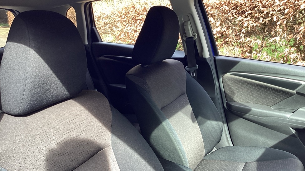 Used Honda Jazz 2017 for sale - 78080835: Photo 21