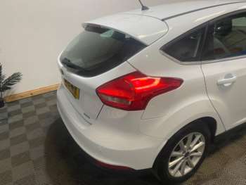 Used Ford Focus 2015 for sale - 74509222: Photo