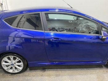 Used Ford Fiesta 2015 for sale - 75011526: Photo