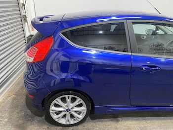 Used Ford Fiesta 2015 for sale - 75011526: Photo