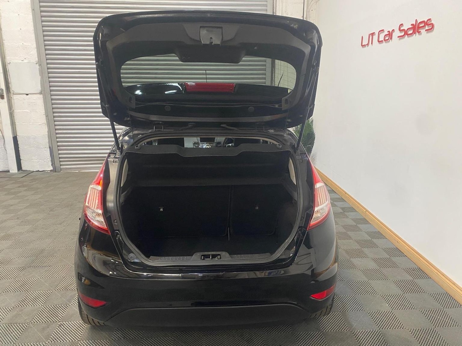 Vehicle 31