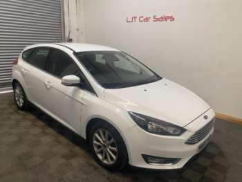2015 - 1.0 EcoBoost Titanium 5dr
