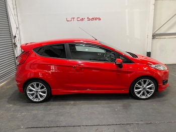 Used Ford Fiesta 2014 for sale - 74983887: Photo