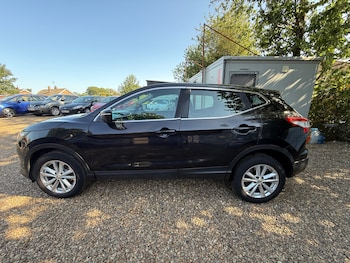 Used Nissan Qashqai 2014 for sale - 79271433: Photo