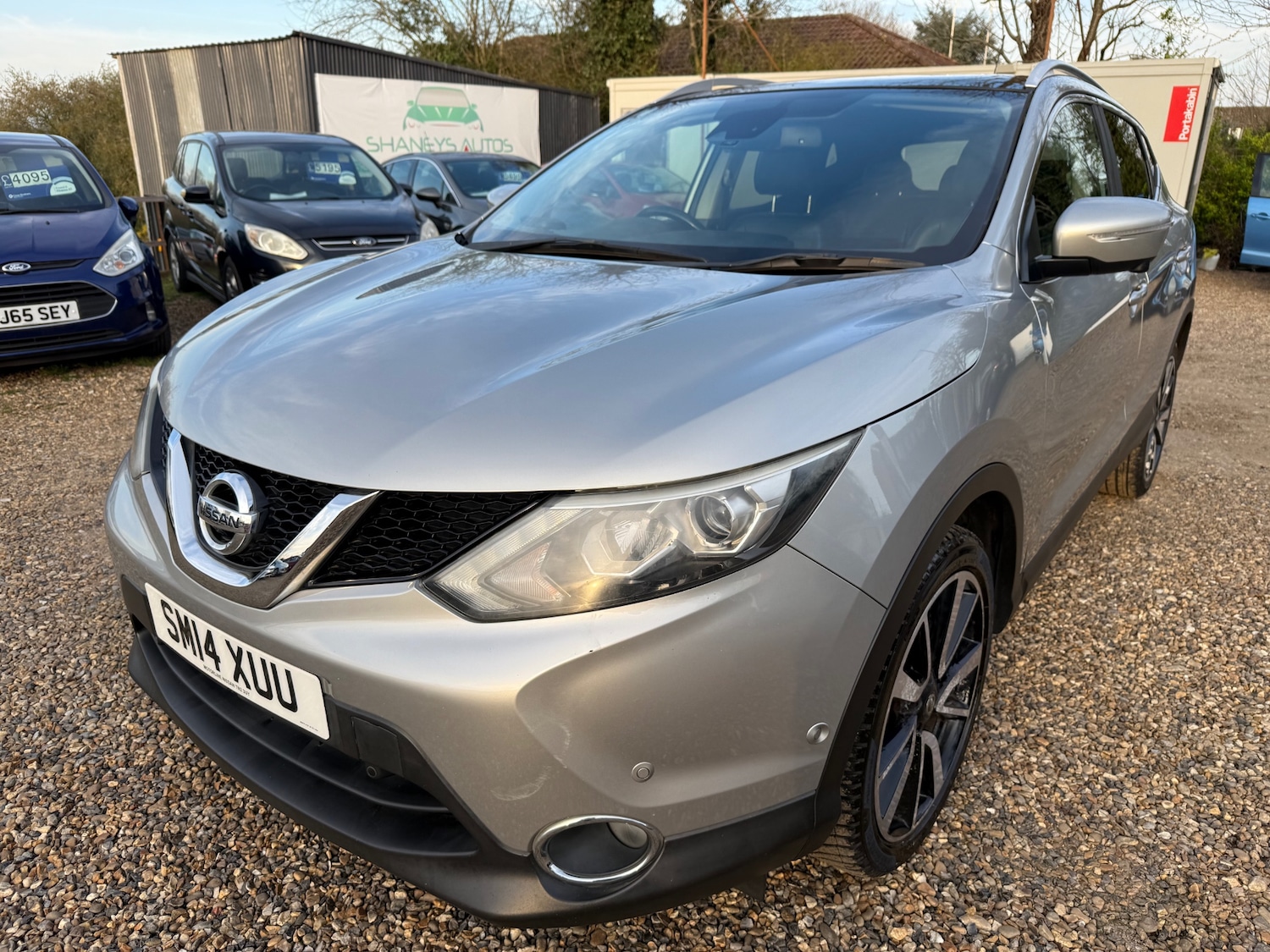 Used Nissan Qashqai 2014 for sale - 77935241: Photo 3