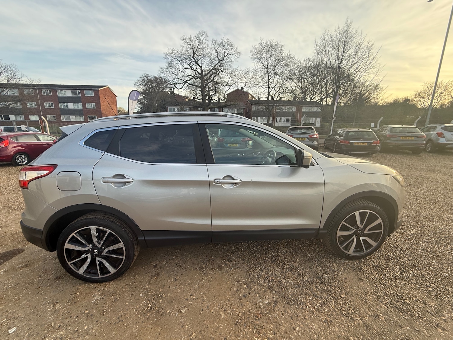 Used Nissan Qashqai 2014 for sale - 77935241: Photo 8