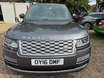 Used Land Rover Range Rover 2016 for sale - 76091945: Photo