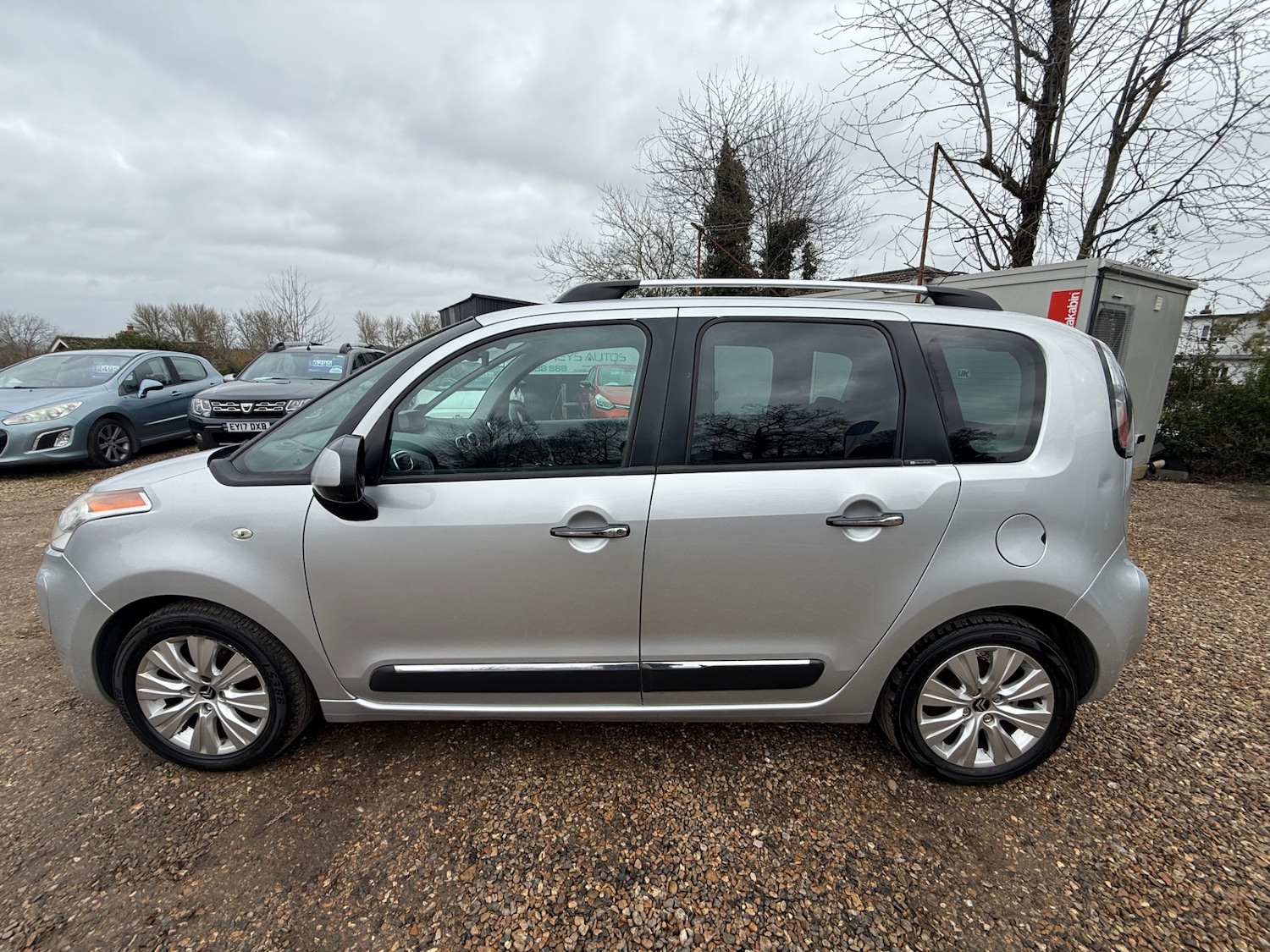 Used Citroen C3 Picasso 2009 for sale - 77676257: Photo 4