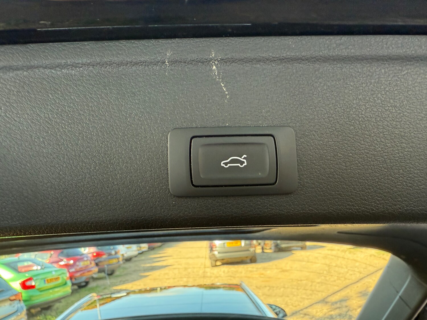 Used Audi A4 2017 for sale - 76252180: Photo 15