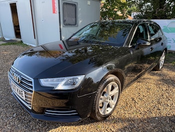 Used Audi A4 2017 for sale - 76252180: Photo