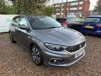 2017 (17) - 1.3 Multijet Lounge 5dr