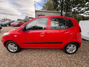 Used Hyundai i10 2009 for sale - 78757396: Photo