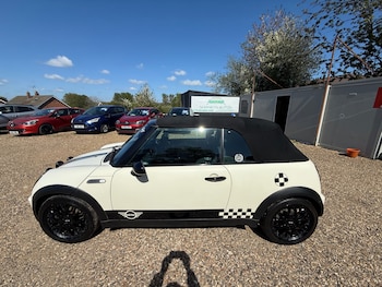 Used MINI Convertible 2008 for sale - 78298625: Photo