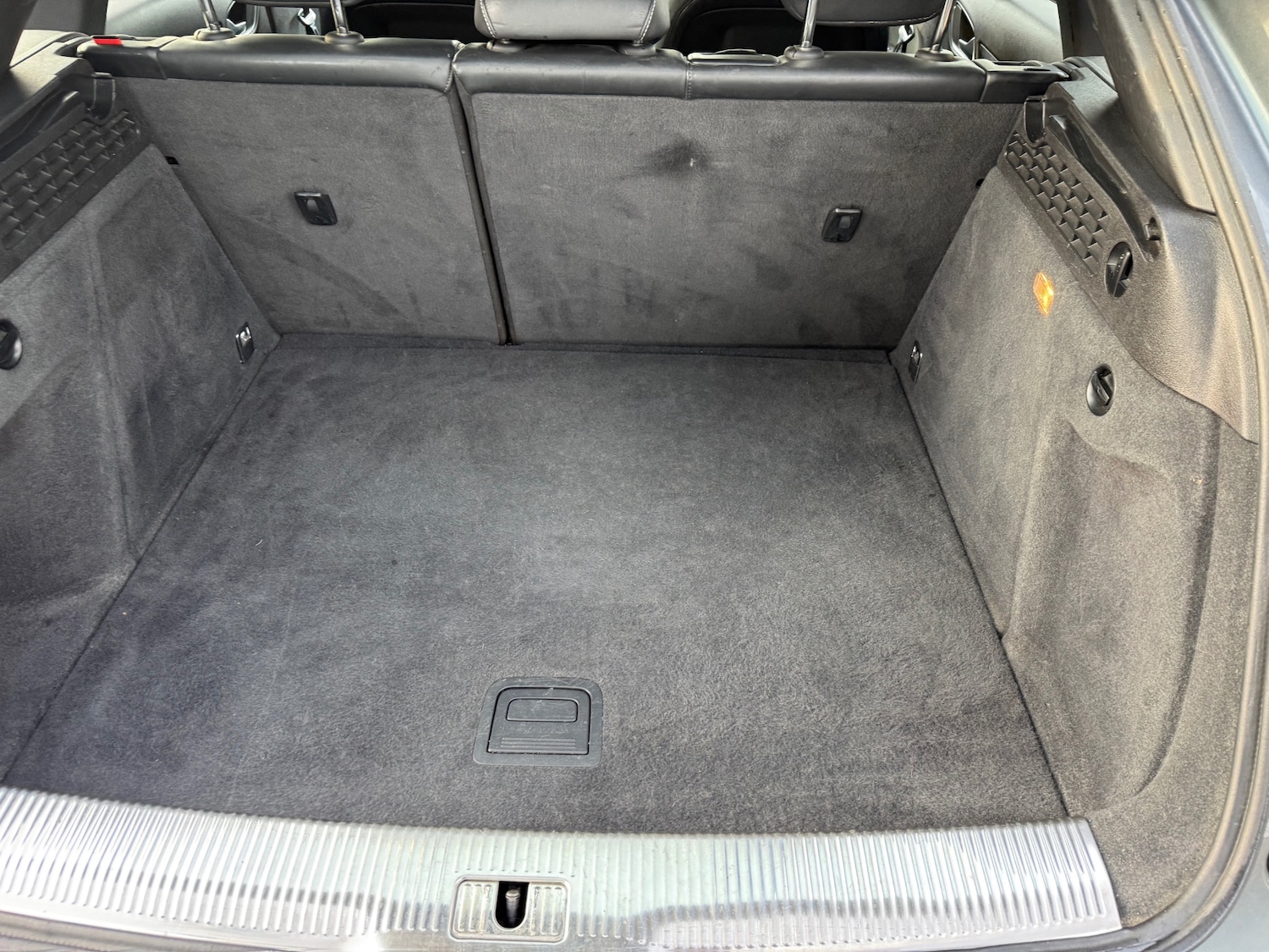 Used Audi Q3 2015 for sale - 77047493: Photo 15