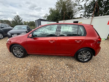 Used Volkswagen Golf 2010 for sale - 79616578: Photo