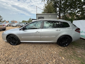 Used Renault Laguna 2009 for sale - 75627208: Photo