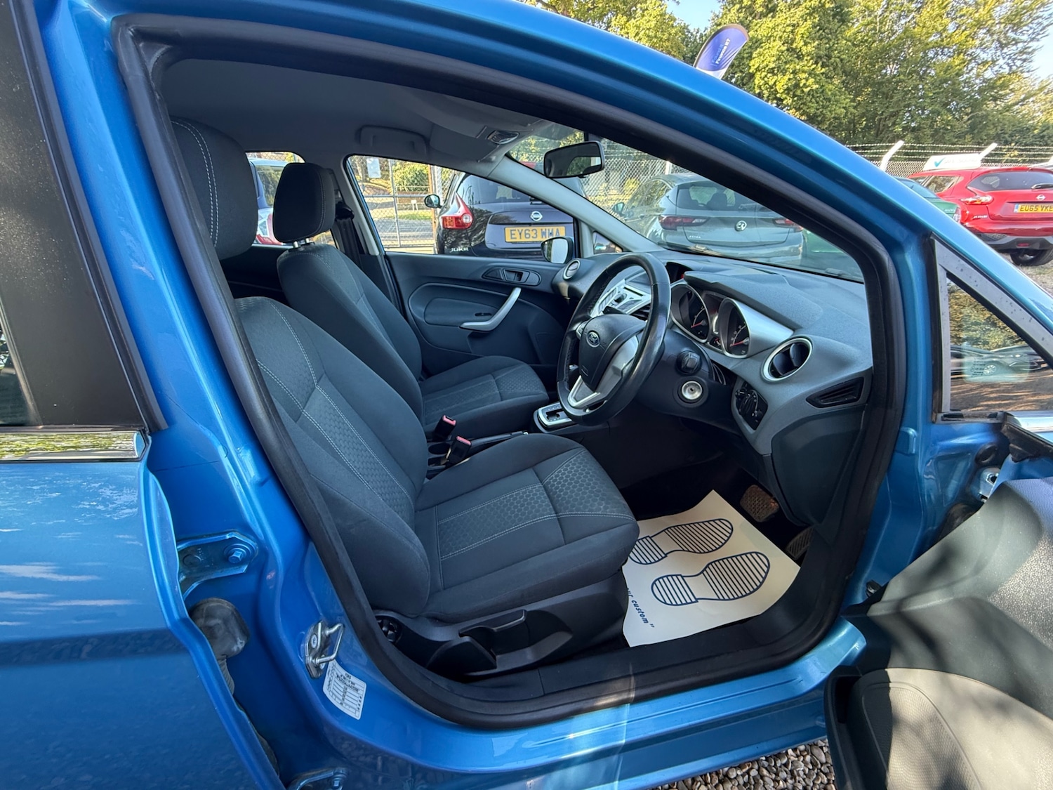 Used Ford Fiesta 2010 for sale - 76806923: Photo 10