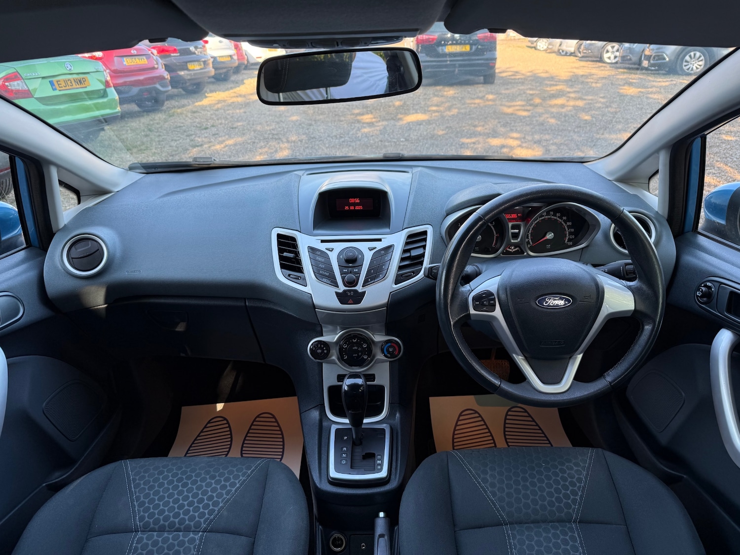 Used Ford Fiesta 2010 for sale - 76806923: Photo 12