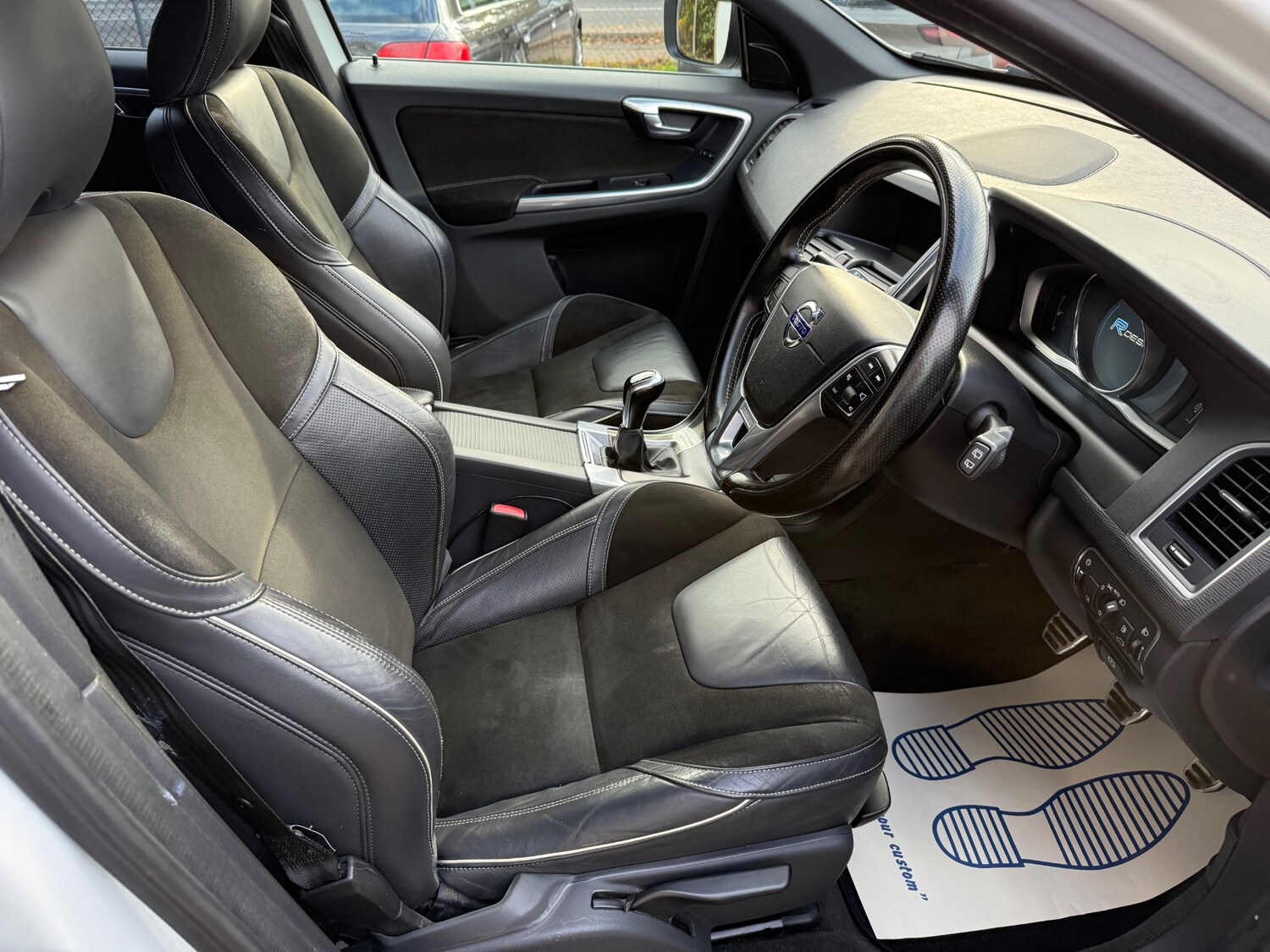 Used Volvo XC60 2015 for sale - 76367024: Photo 10