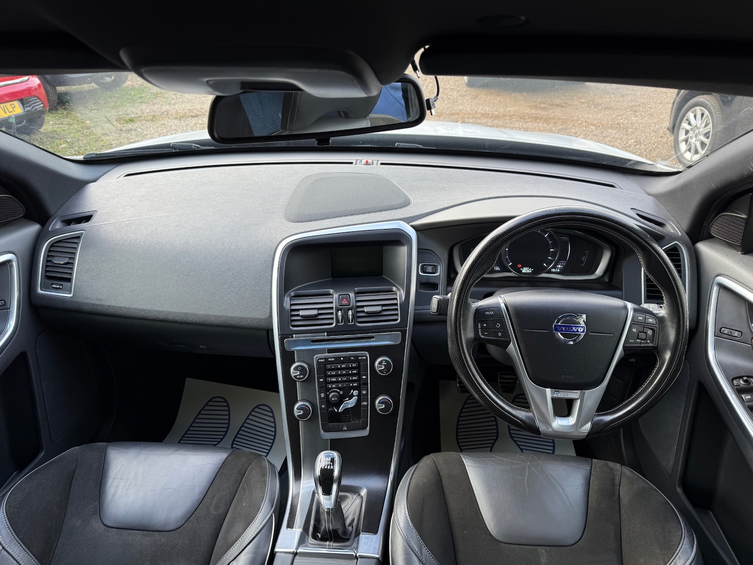 Used Volvo XC60 2015 for sale - 76367024: Photo 16