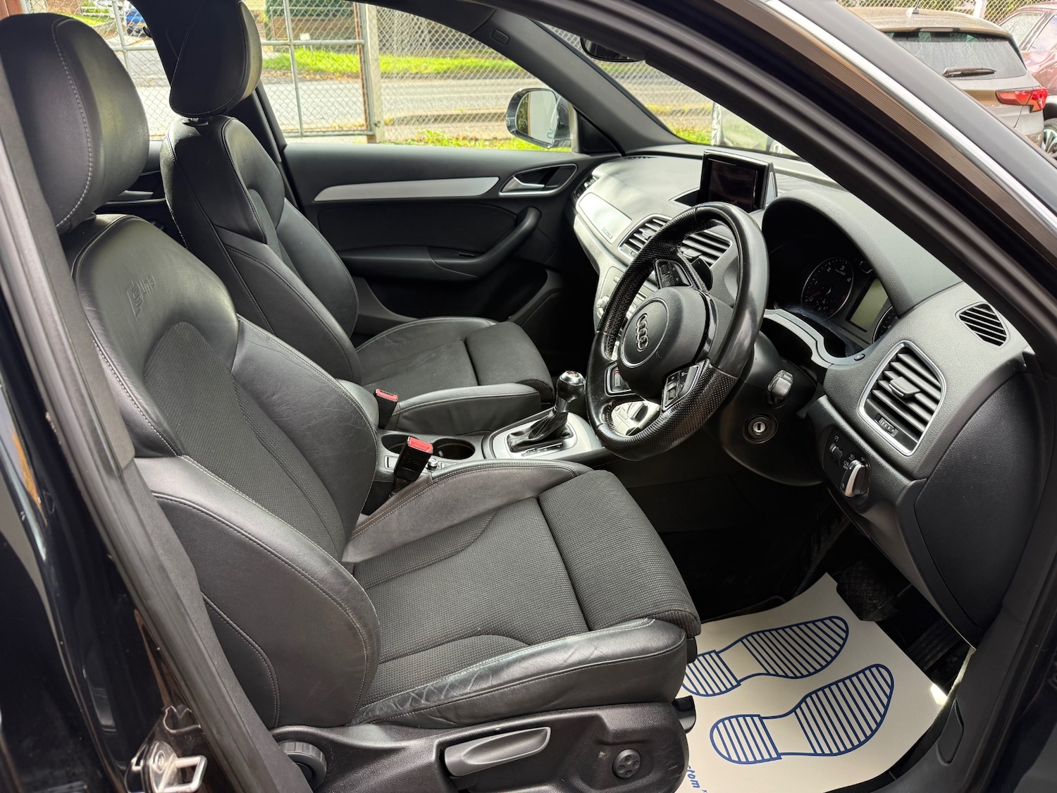 Used Audi Q3 2013 for sale - 76252801: Photo 11