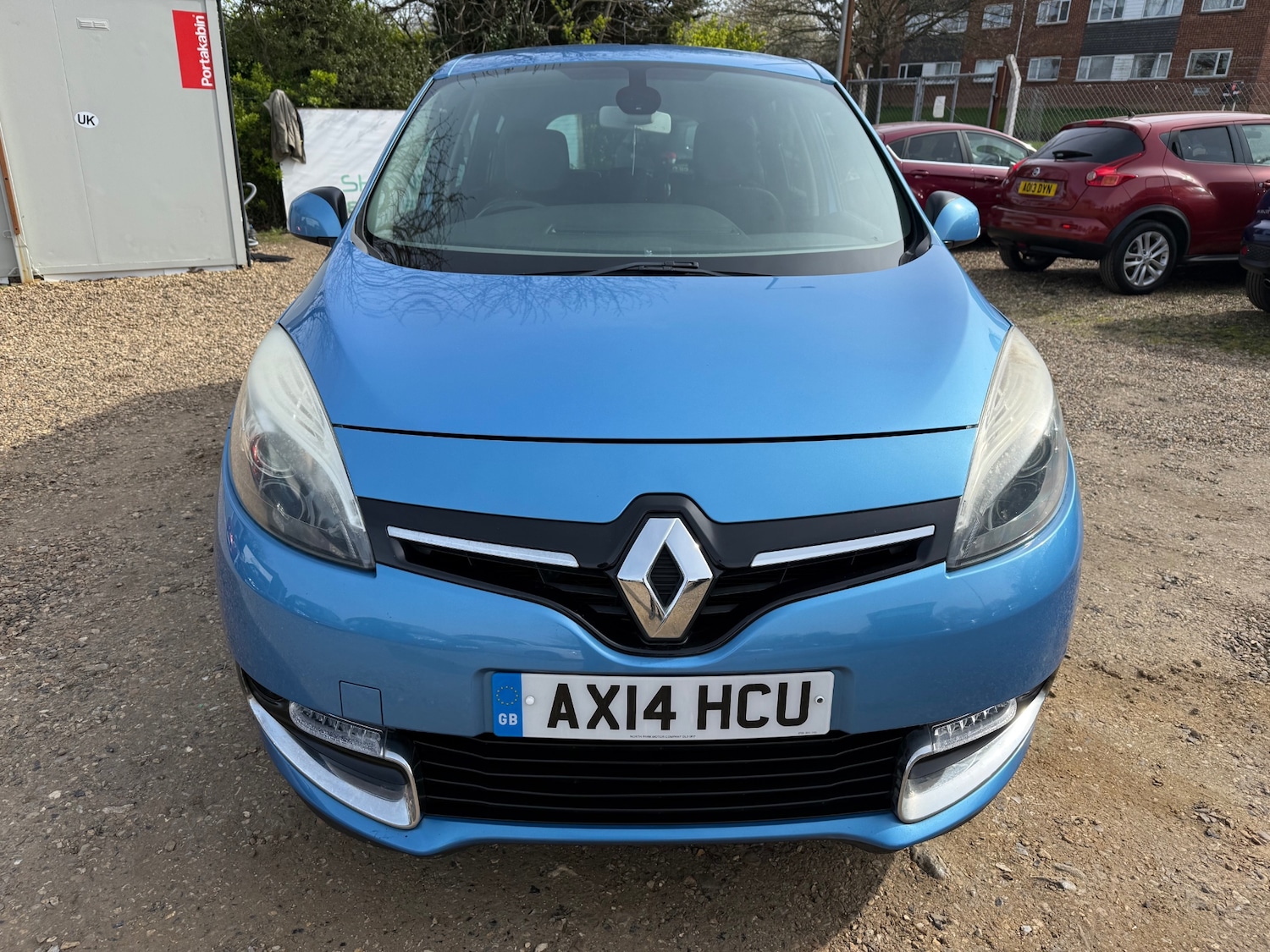 Used Renault Grand Scenic 2014 for sale - 77962494: Photo 2