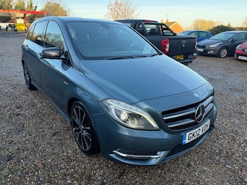 2012 (12) - B200 CDI BlueEFFICIENCY Sport 5dr Auto