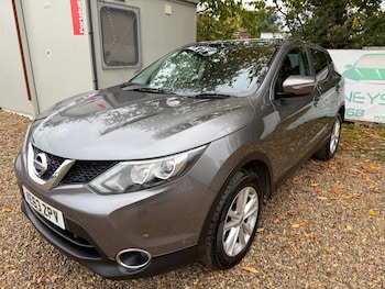 Used Nissan Qashqai 2014 for sale - 76444726: Photo