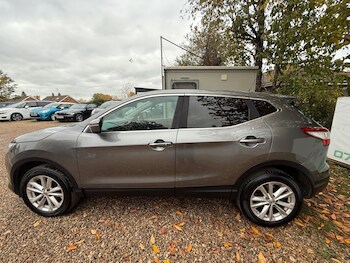Used Nissan Qashqai 2014 for sale - 76444726: Photo