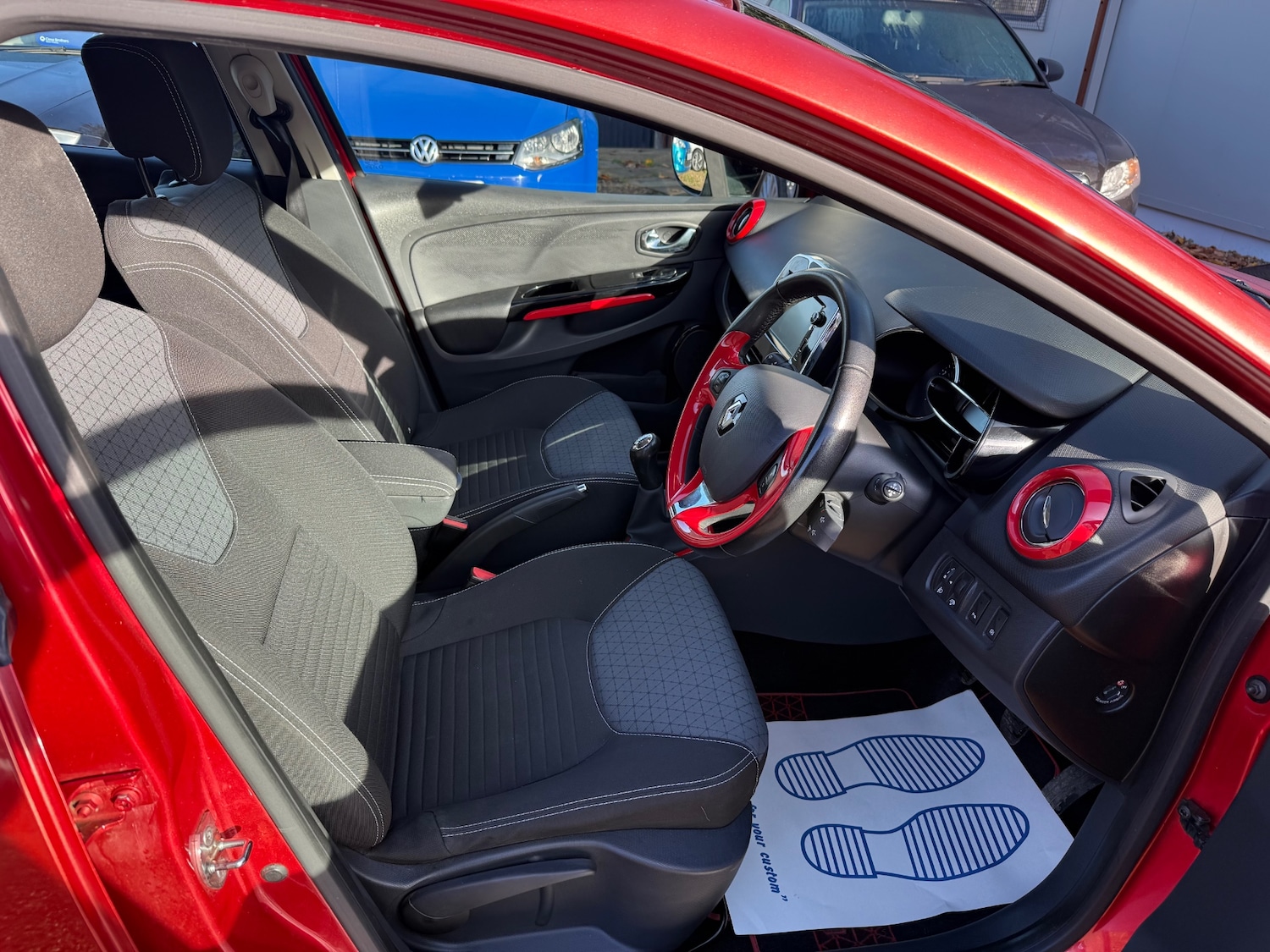 Used Renault Clio 2013 for sale - 76588259: Photo 10